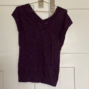 Gap short sleeve V neck top Sz Small